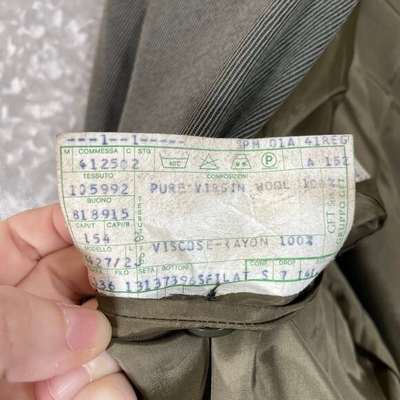 Giorgio Armani Men's Gray Single Breasted Wool Sports Coat - Preppy Suit Jacket - Picture 7 of 8